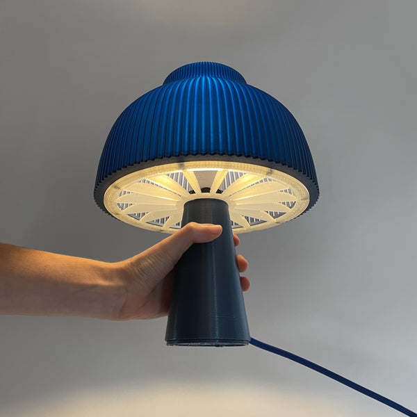 LUMINÁRIA COGU - Acompanha lâmpada LED RGB