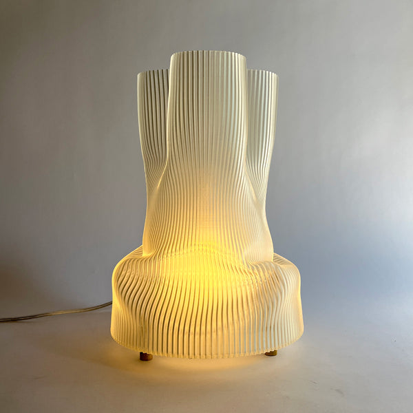 LUMINÁRIA AMASSADINHA TRANSLÚCIDA 29CM