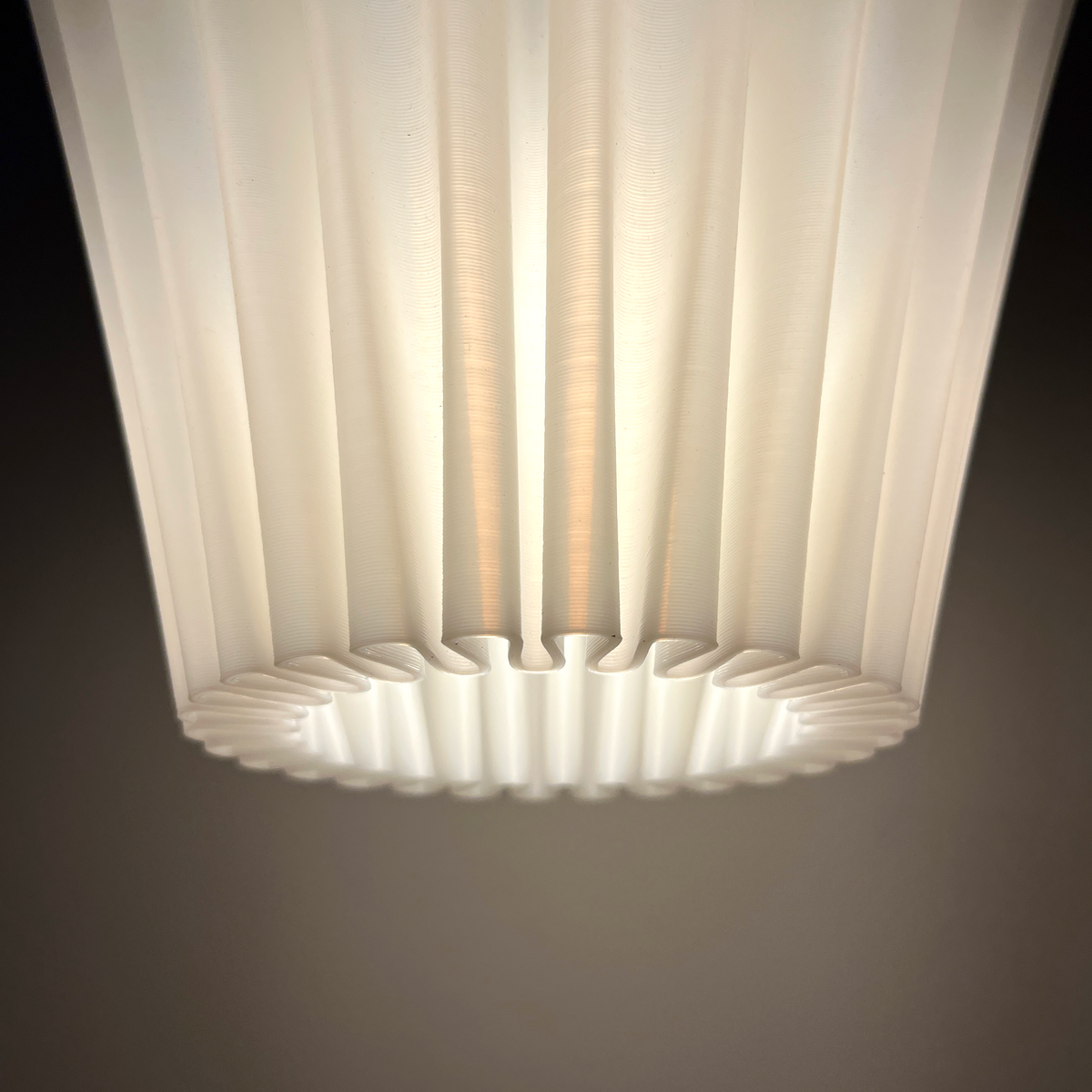 LUMINÁRIA DANÇA PENDENTE P PÉROLA