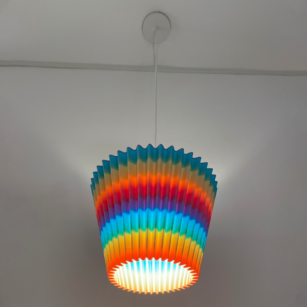 LUMINÁRIA SANFONADA PENDENTE P MULTICOLORIDA