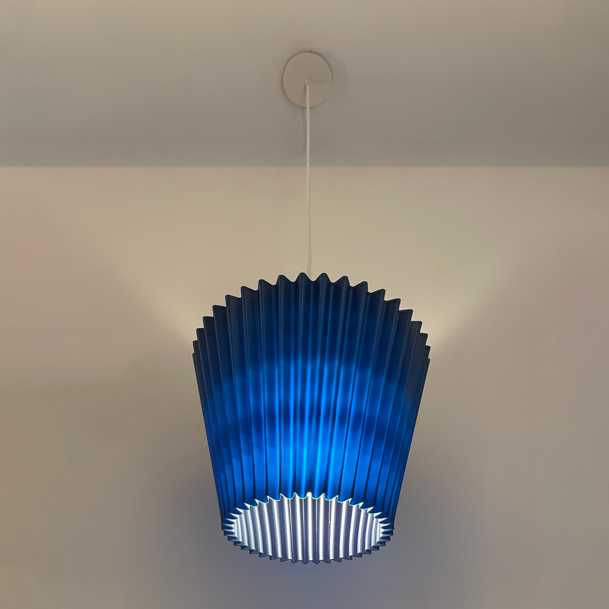 LUMINÁRIA SANFONADA PENDENTE  P AZUL