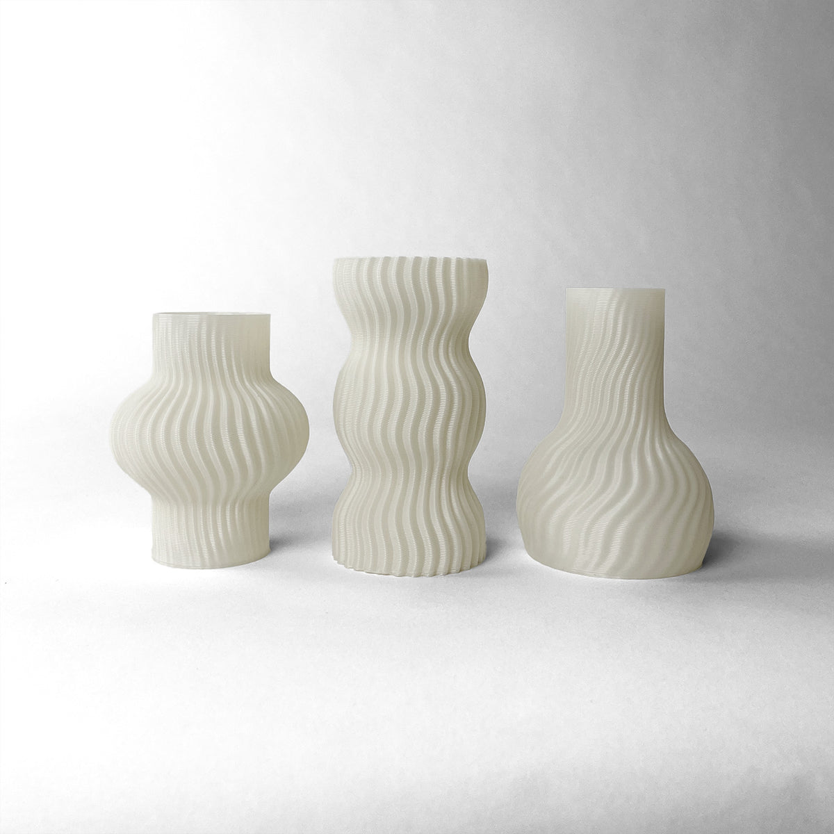 TRIO MINI VASOS ONDA - É Pedra Ateliê