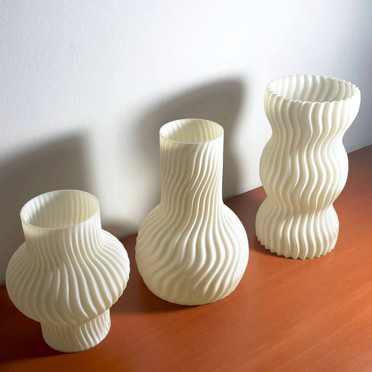 TRIO DE VASOS ONDA - É Pedra Ateliê