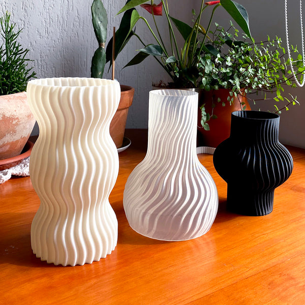 TRIO DE VASOS ONDA - É Pedra Ateliê